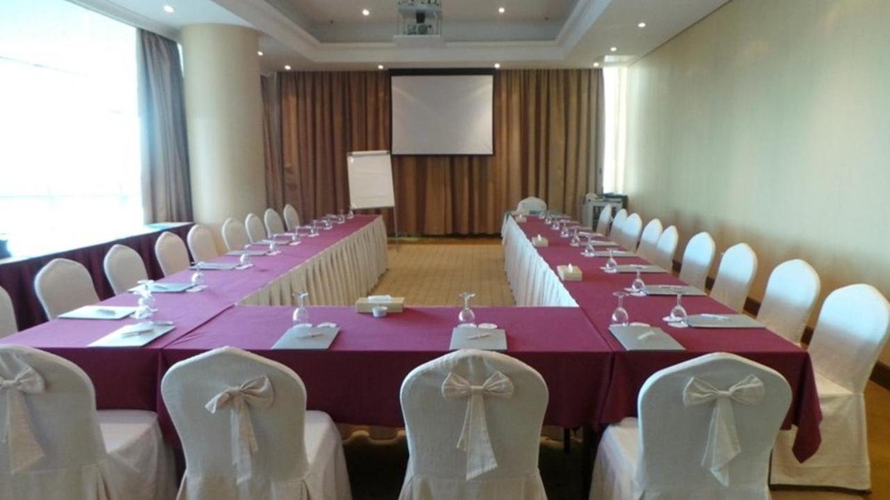 Costa Del Sol Hotel By Arabian Link Koweït Extérieur photo