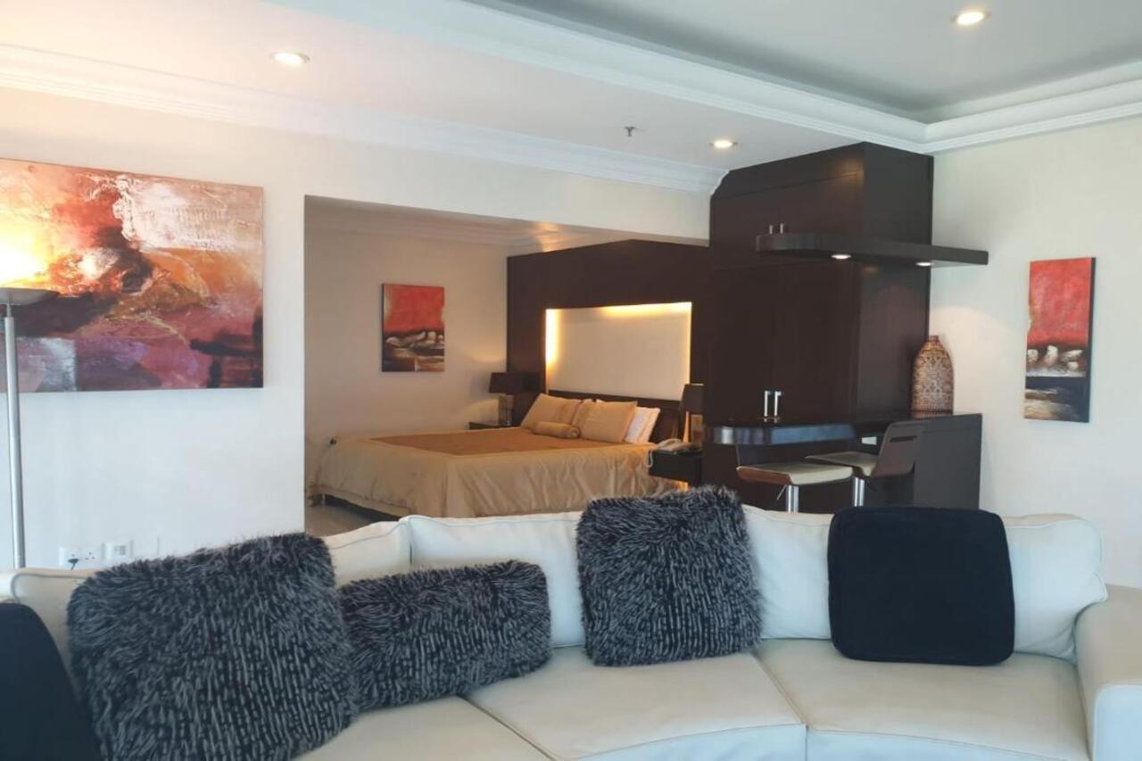 Costa Del Sol Hotel By Arabian Link Koweït Extérieur photo