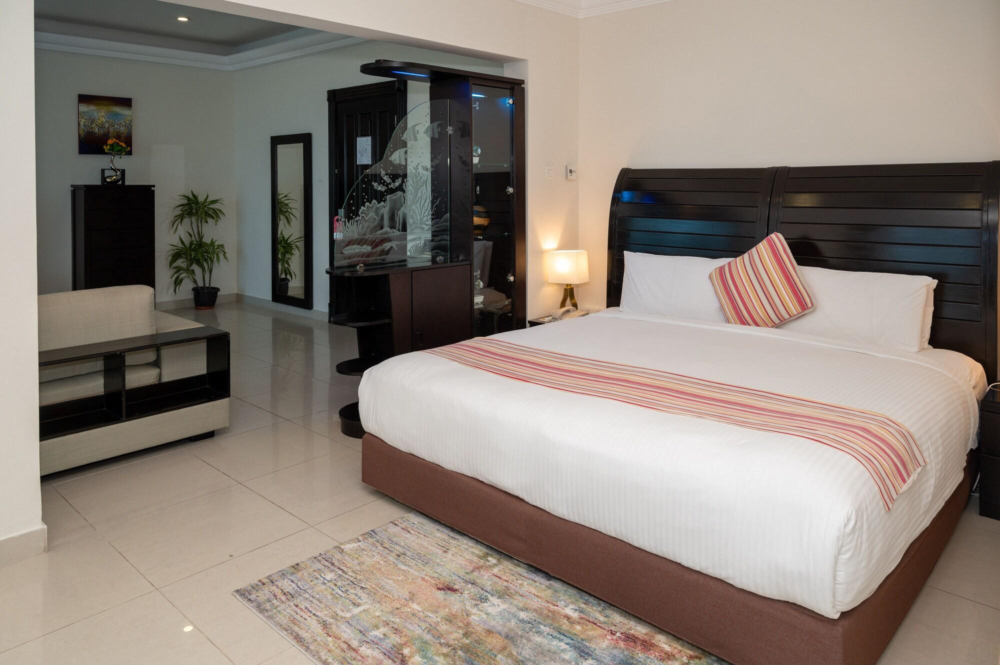 Costa Del Sol Hotel By Arabian Link Koweït Extérieur photo