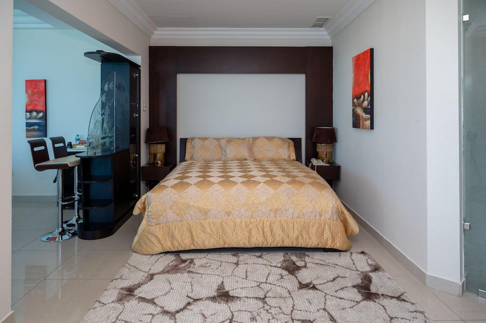 Costa Del Sol Hotel By Arabian Link Koweït Extérieur photo