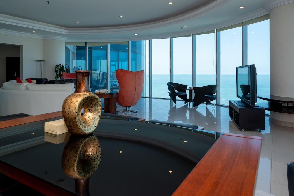 Costa Del Sol Hotel By Arabian Link Koweït Extérieur photo