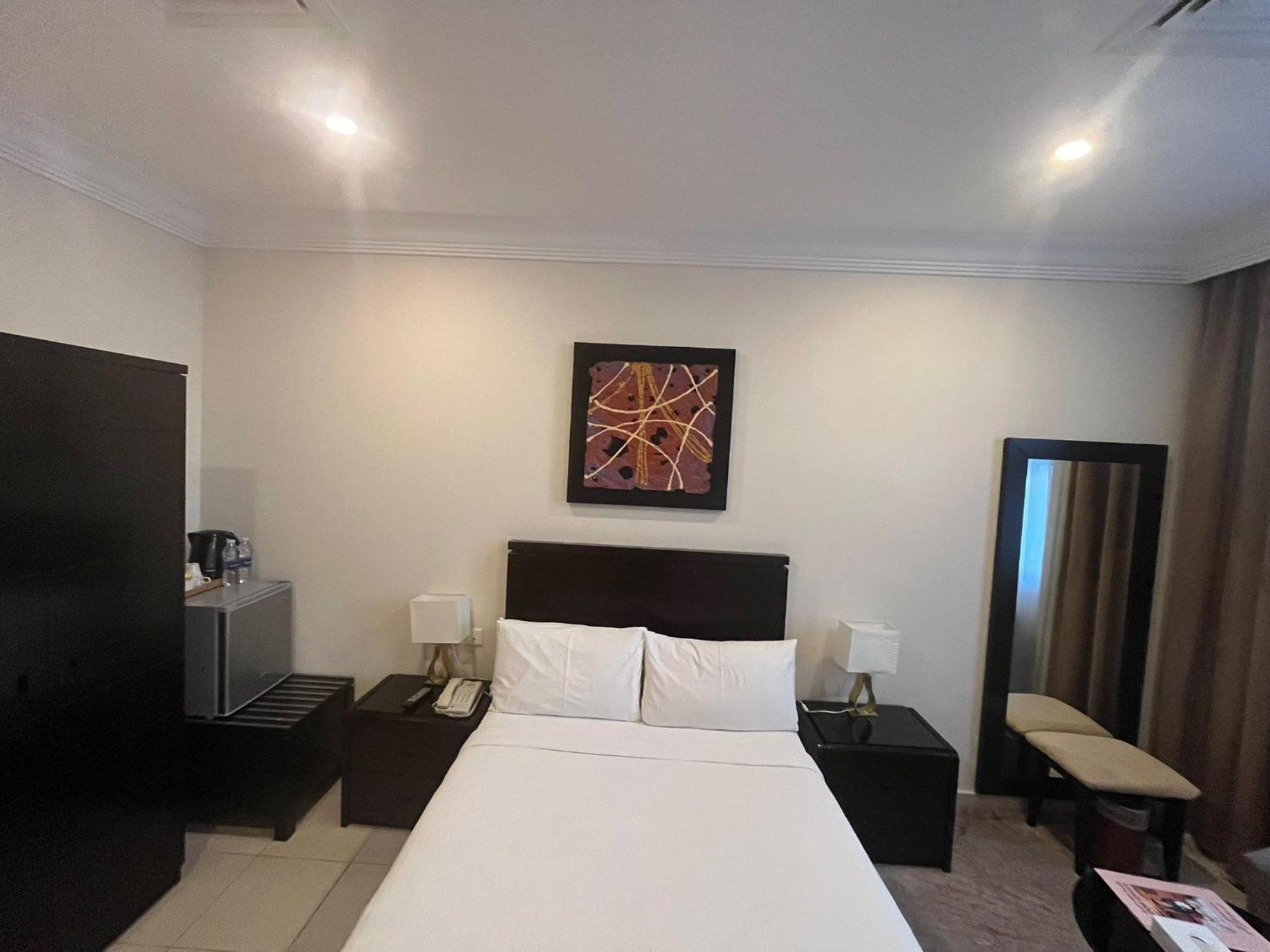 Costa Del Sol Hotel By Arabian Link Koweït Extérieur photo