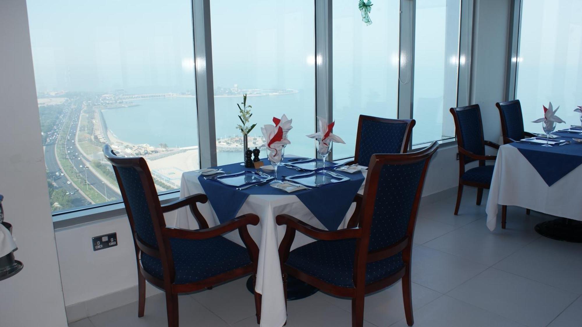 Costa Del Sol Hotel By Arabian Link Koweït Extérieur photo